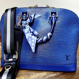 AUTHENTIC**** LOUIS Vuitton ALMA PM BLUE Purse Bag
